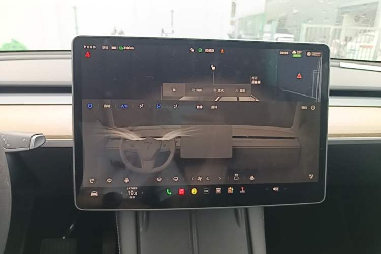 Used Tesla Model Y 2022 Long-Range All-Wheel-Drive Version
