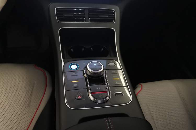 Used BYD Destroyer 05 2023 Champion Edition DM-i 55KM Luxury Model Gear Lever