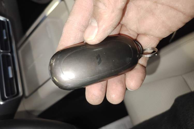 Used Li Auto L8 2023 Pro Model
