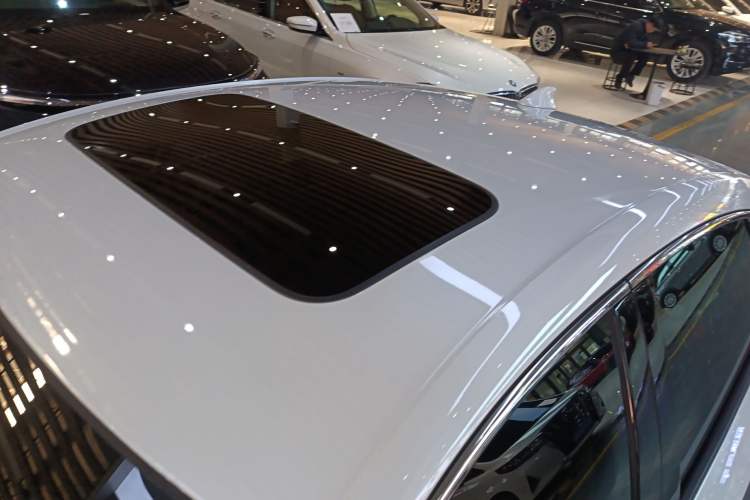 Used Honda Accord 2018 Rui Hybrid 2.0L Rui Ling Edition China VI
