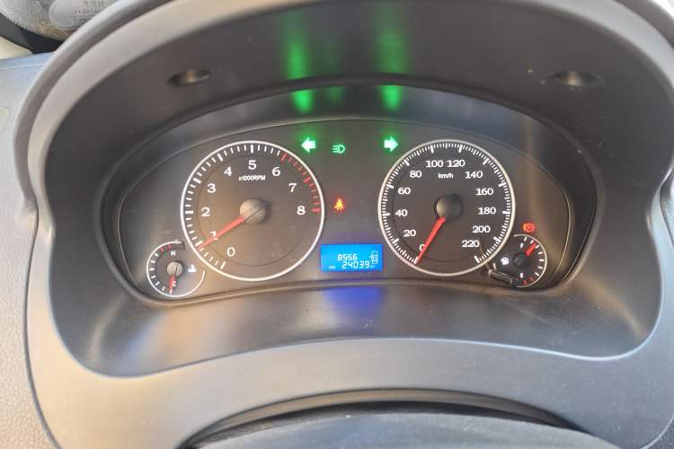 Used Geely Auto Diamond 2016 1.5L Manual Elite Edition