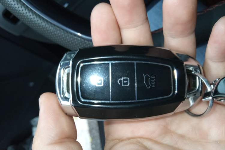 Used Hyundai Sonata 2022 380TGDi Automatic 20th Anniversary Edition Vehicle Key