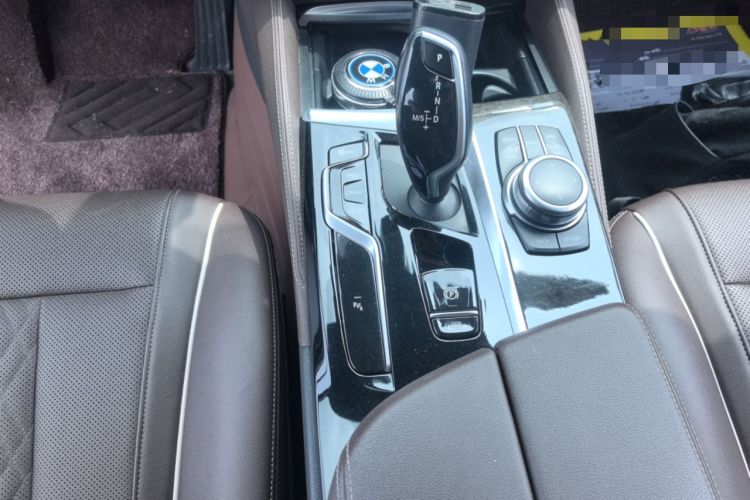 Used BMW 5 Series 2022 Restyled 525Li M Sport Package Gear Lever