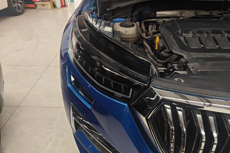 Used Skoda Kodiaq 2022 TSI330 5-Seater Two-Wheel-Drive Luxury Edition
