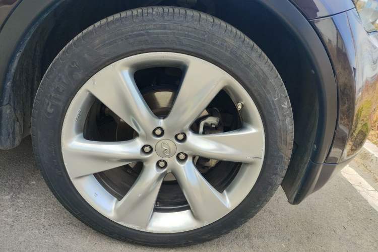 Used Infiniti QX70 2013 3.7L Standard Edition