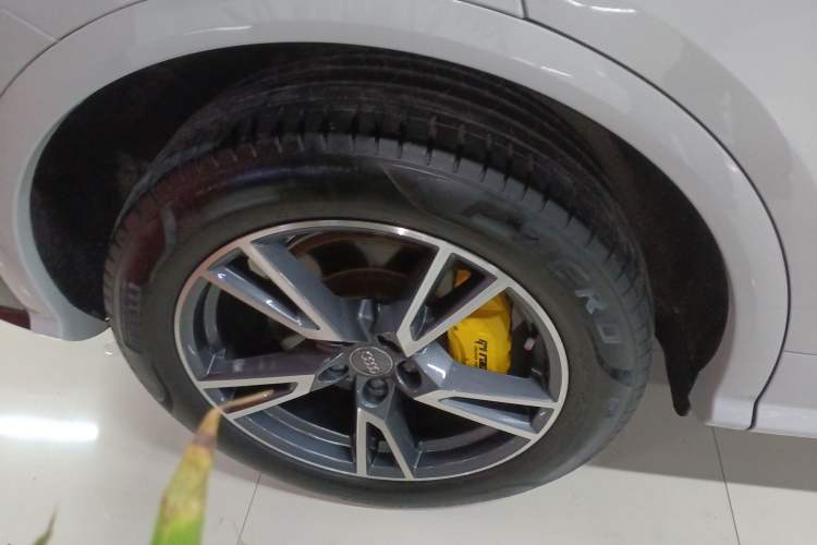 Used Audi Q5L 2018 45 TFSI Prestige Fashion Edition China VI Emission Standard
