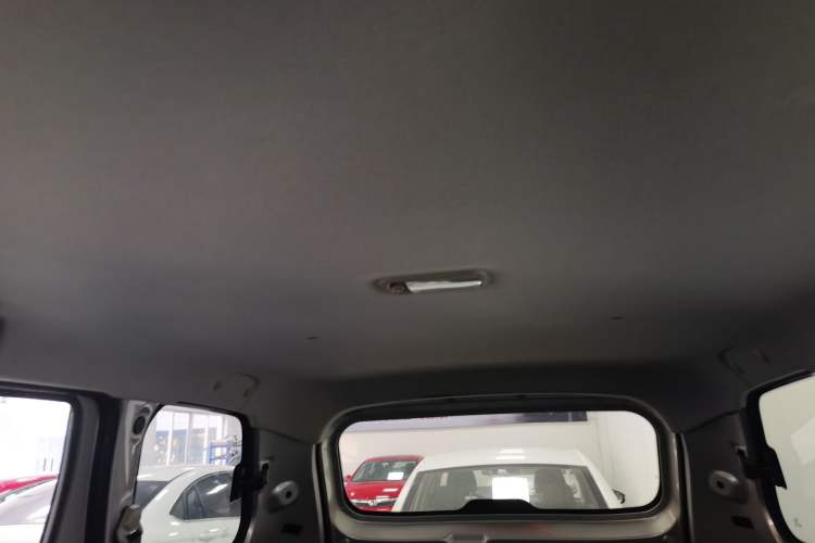 Used Wuling Hongguang 2021 1.5L Revised S Base Version with Electric Power Steering LAR
