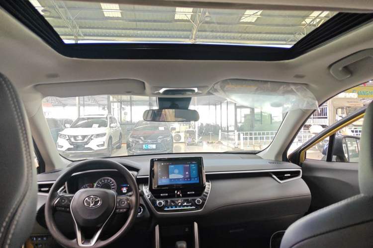 Used Toyota FRONTLANDER 2022 2.0L CVT Luxury PLUS Edition