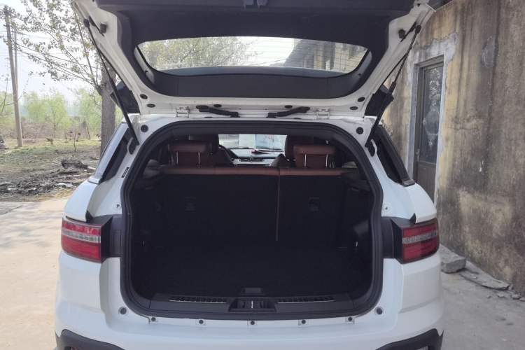 Used Land X7 2018 Geely Jingyue 1.5T Panoramic Luxury Model