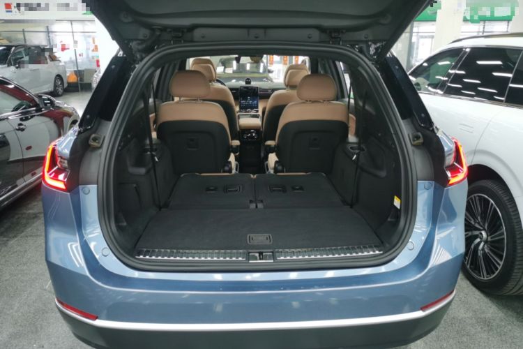 Used Nio ES8 2020 415 km Signature Edition 6-Seater Version