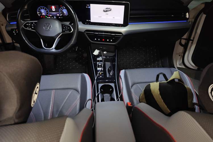 Used Volkswagen Lamando 2022 Lavida L 280TSI DSG Cool & Spicy Edition Interior 2