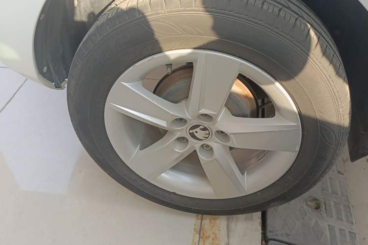 Used Skoda Fabia 2017 1.4L Automatic Car Enjoy Edition