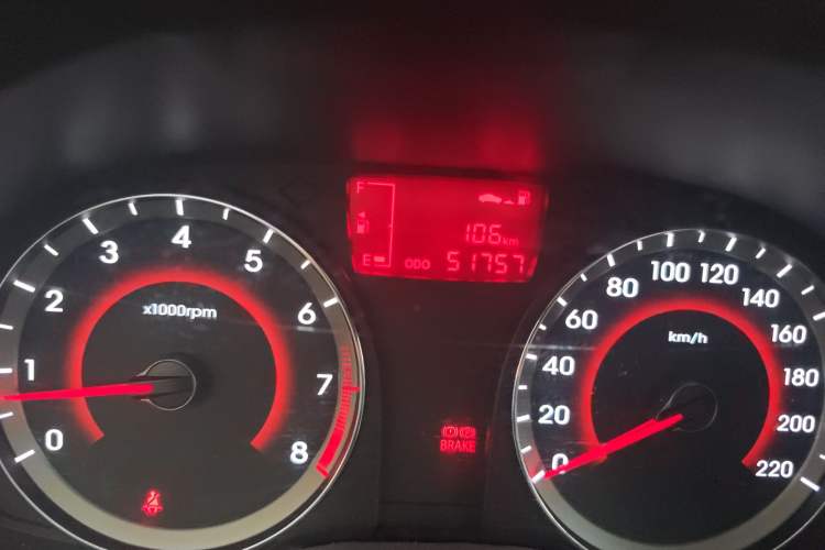 Used Hyundai Verna (older generation) 2014 1.4L Manual Top-Tier Model TOP
