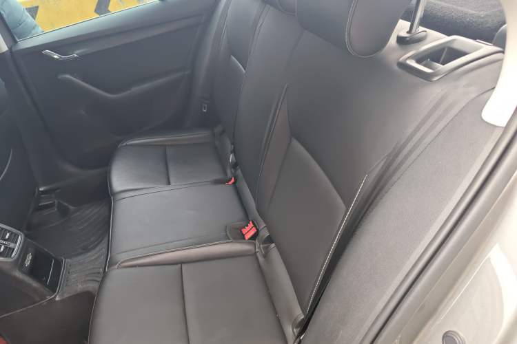 Used Skoda Octavia 2022 1.5L Automatic Comfort Edition
