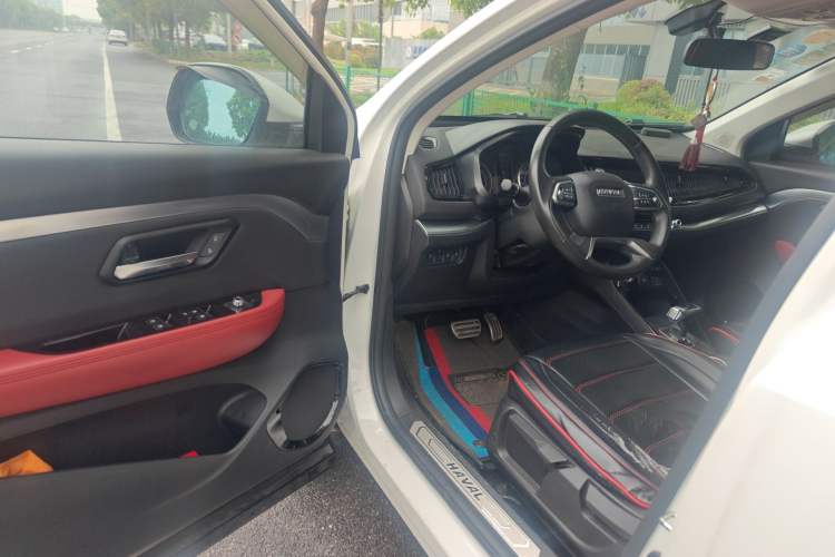 Used Haval H2s 2017 Blue Label 1.5T Dual-Clutch Luxury Model Driver Seat