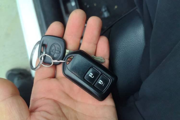 Used Toyota Vios 2017 1.5L CVT Innovation Edition Vehicle Key