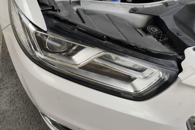 Used Ford Taurus 2017 EcoBoost 245 Luxury Model