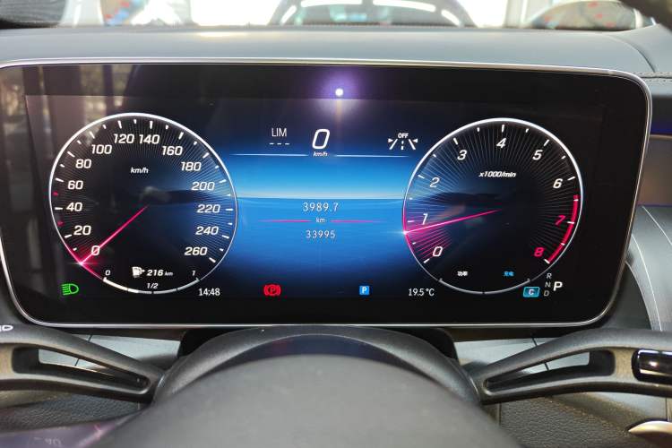 Used Mercedes-Benz GLC 2023 GLC 260 L 4MATIC Luxury 7-Seater