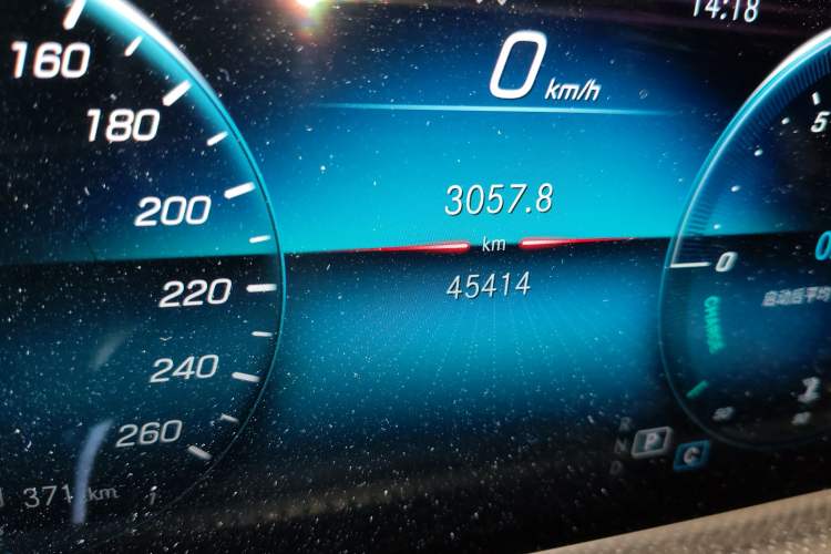 Used Mercedes-Benz A-Class 2019 A 200 Dynamic Edition Odometer Close Up