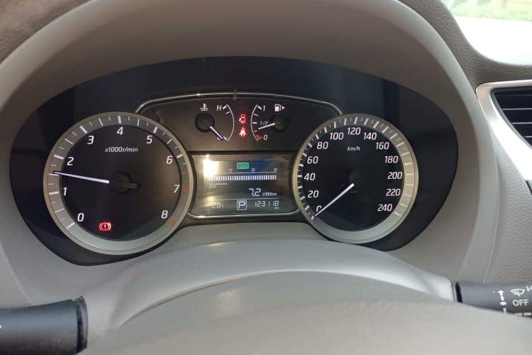 Used Nissan Sylphy 2012 1.8XL CVT Luxury Edition
