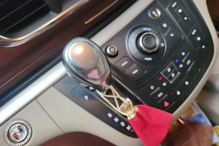 Used Buick GL8 2018 28T Luxury Model China VI Standard