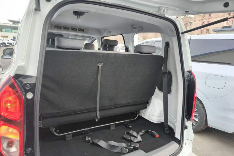 Used Wuling Hongguang New Energy 2025 Extended-Range Hybrid 50KM Comfort Version