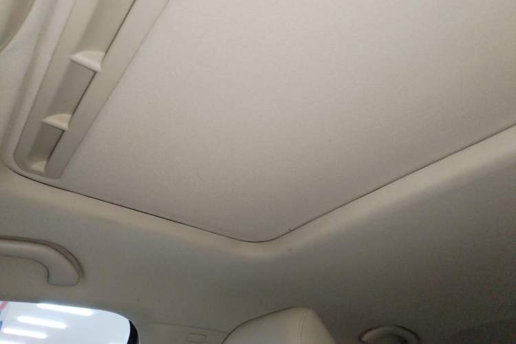 Used Volkswagen Sagitar 2014 Revised Version 1.6L Automatic Comfort Edition