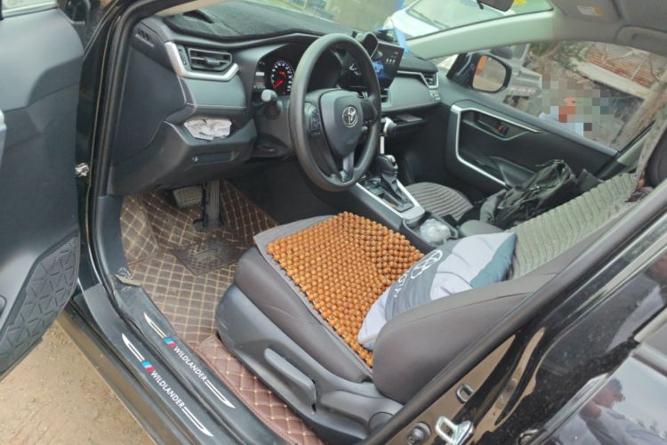 Used Toyota Wildlander 2023 2.0L CVT Two-Wheel Drive Leading Edition