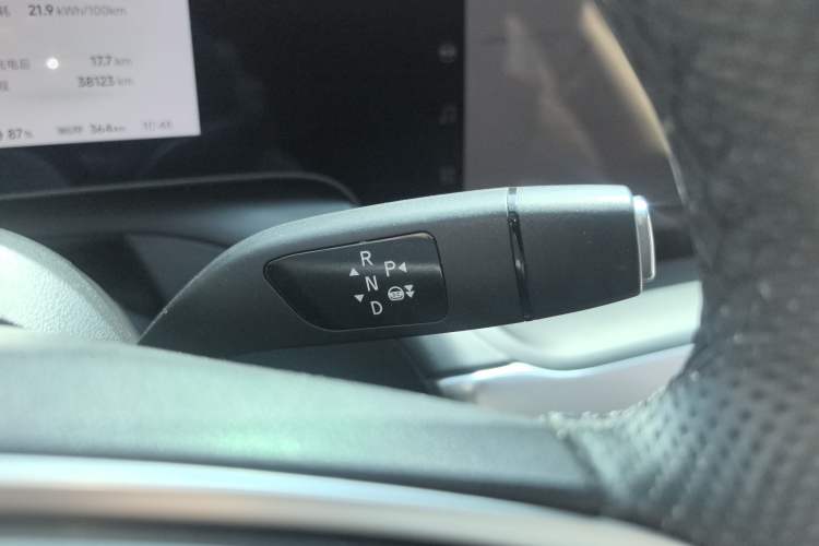 Used XPeng P7 2021 480N Gear Lever