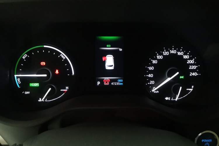 Used Toyota SIENNA 2021 2.5L Hybrid Luxury Edition Instrument Cluster