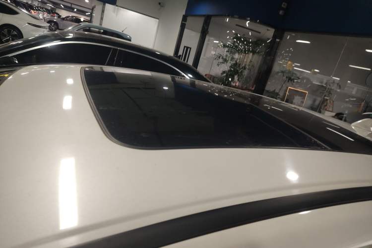 Used Honda Jade 2017 210 TURBO CVT Luxury Edition 5 Seats Roof