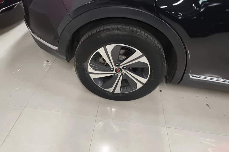 Used Hongqi HS5 2019 2.0T Smart Connect Flagship Edition Right Rear Wheel Hub