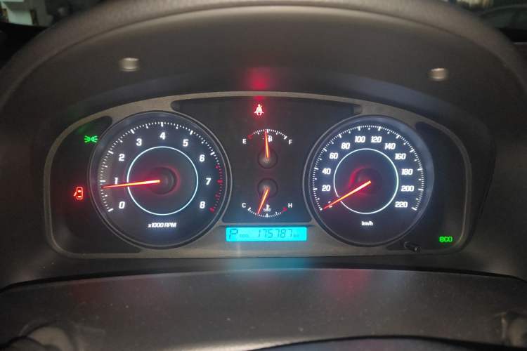 Used Chevrolet Captiva 2014 2.4L 4x4 Flagship Edition 7 Seats