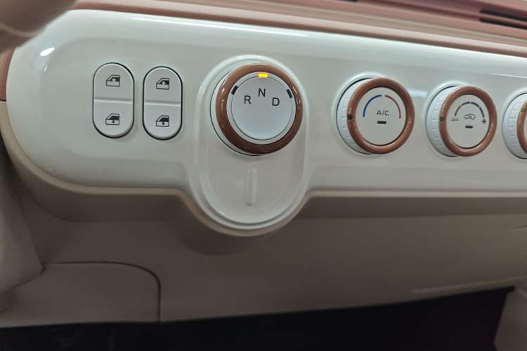 Used Bestune Pony 2026 Model 222km Shining Horse