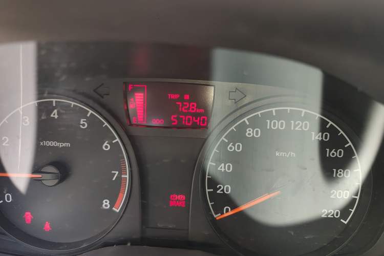 Used Hyundai Verna (older generation) 2014 1.4L Manual Smart GLS Trim
