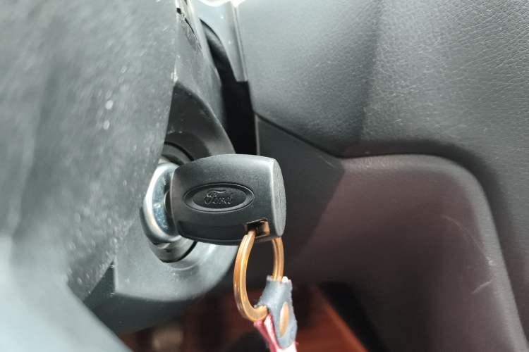 Used Ford Focus 2013 Hatchback Classic 1.8L Manual Base Model Vehicle Key