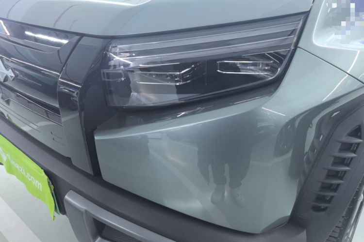 Used Formula Leopard Titanium 3 2025 501 km All-Wheel Drive Intelligent Driving Max Edition