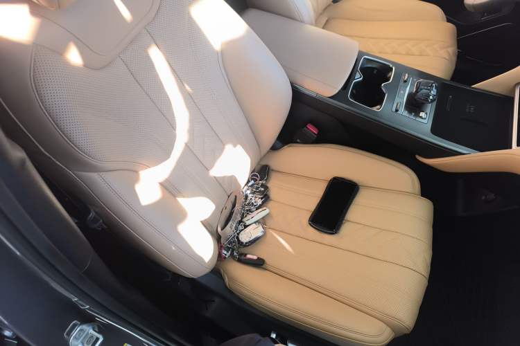 Used BYD Song L DM-i 2024 112 km Beyond Edition
