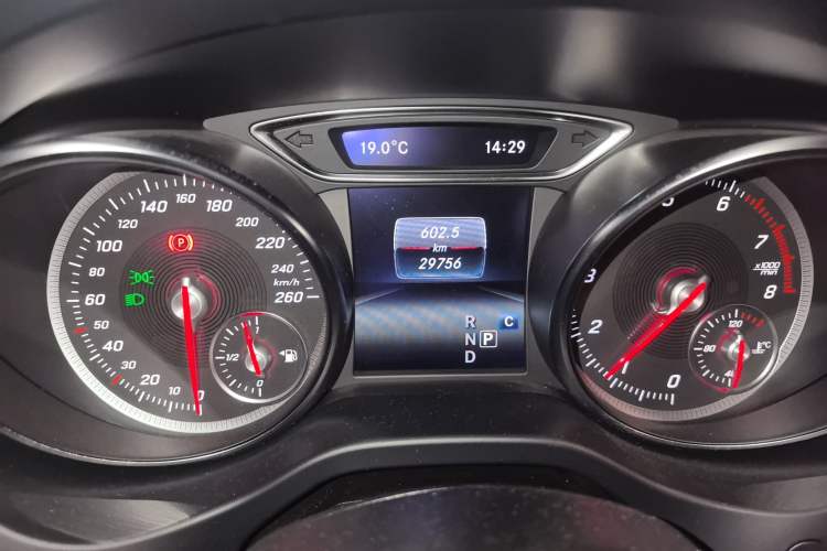 Used Mercedes-Benz GLA 2018 GLA 200 Fashion Model