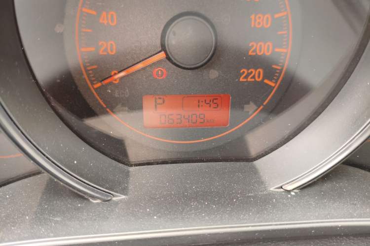 Used Honda Fit 2018 1.5L CVT Comfort Version Odometer Close Up