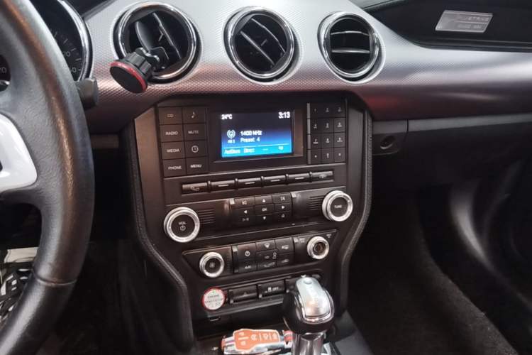 Used Ford Mustang 2015 2.3T Automatic U.S.-Spec Version