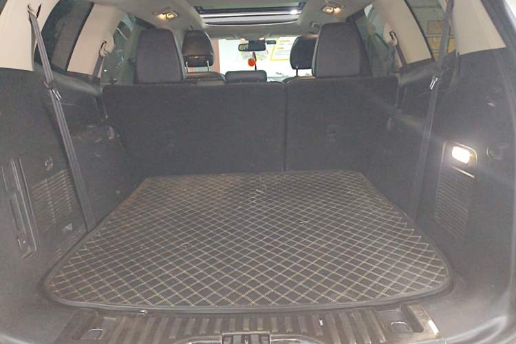 Used Ford Edge 2018 EcoBoost 245 Two-Wheel-Drive Titanium 7-Seater China V Standard
