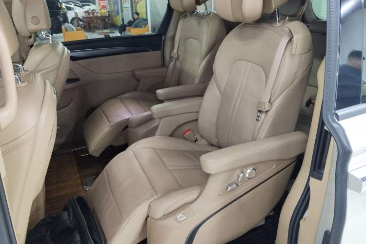 Used Buick GL8 2020 ES Land Cruiser 653T Flagship Model