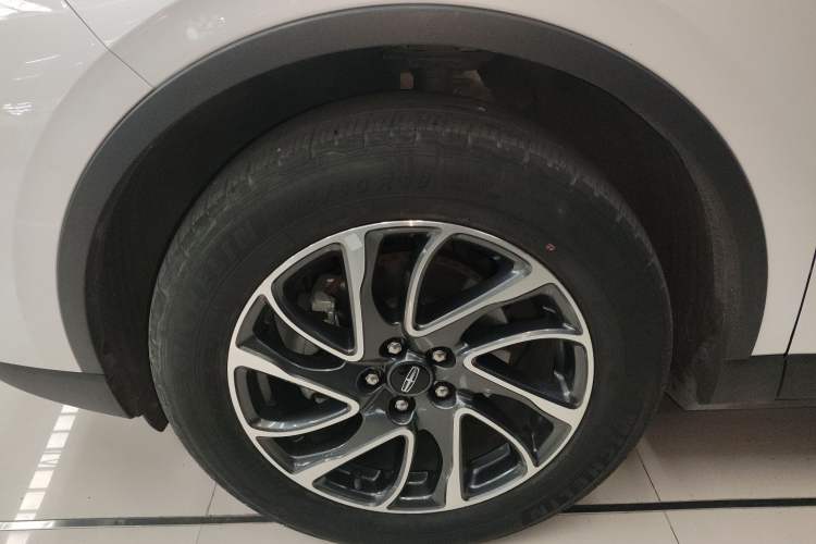 Used Lincoln Corsair 2022 2.0T Two-Wheel Drive Deluxe Edition