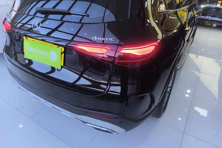 Used Mercedes-Benz GLC 2024 Refreshed GLC 300 L 4MATIC Dynamic Version 5 Seats