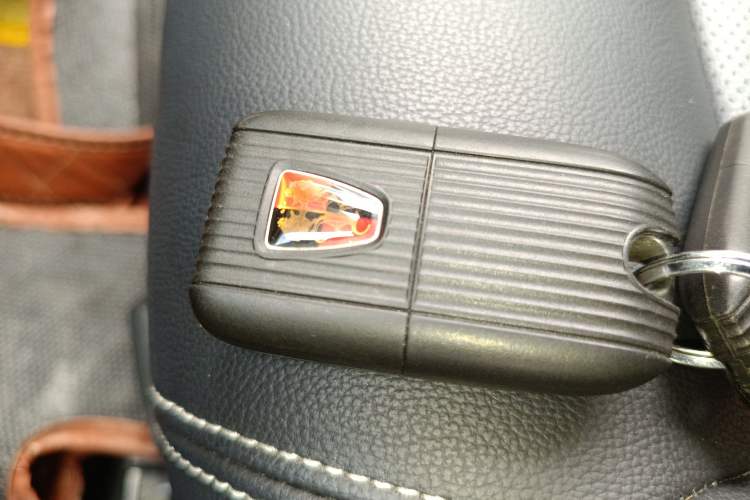 Used Roewe RX5 2020 20T Automatic 4G Connect Superior Flagship Edition