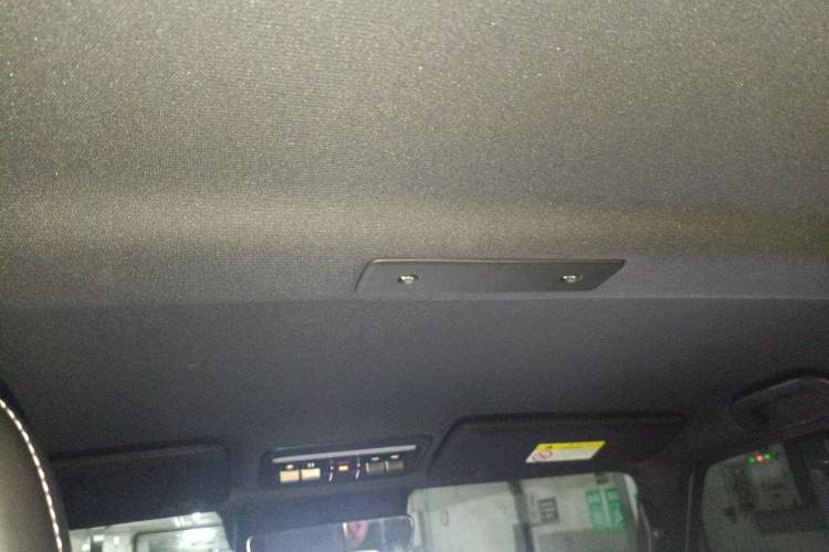 Used iCAR V23 2025 501 Four-Wheel Drive Advanced Version