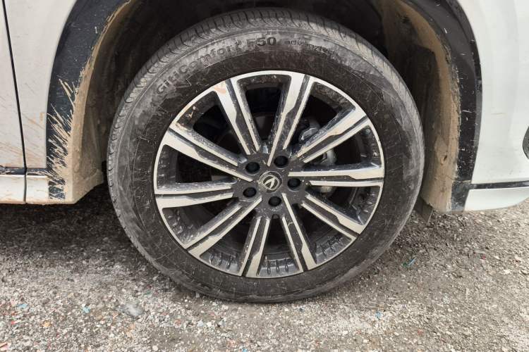 Used CHANGAN CS75 PLUS 2026 Model, Smart Champion Edition 1.5T New Blue Whale Smart Navigation Version