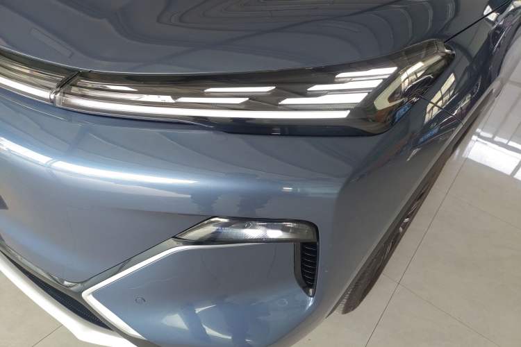 Used Geely Galaxy Galaxy Xingjian 7 EM-i 2025 120km Flagship Edition
