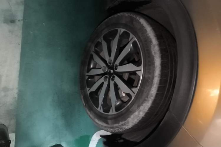 Used Kia KX5 2016 2.0L Automatic 2WD Premium
